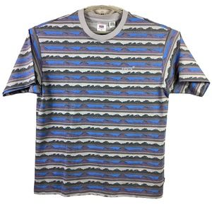 Levi's Red Tab Men’s Mountain Print Tee-Shirt Size Medium NWT